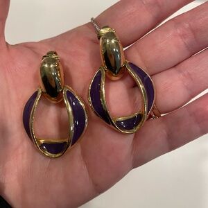 Vintage Dangle Purple And Gold Clip On Earrings.